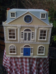Sylvanias Family House and loads of accessories and sets
