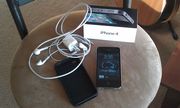 100% Brand New apple iphone 4 32GB Black