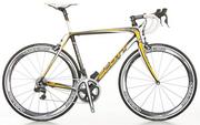 Cervelo - 2010 S3 Olympic Edition..4, 000Euro, Litespeed C3 - 2010 .. 1,
