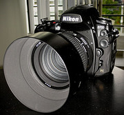 Apple iphone 3GS 32GB ., Nikon D700 12MP DSLR Camera